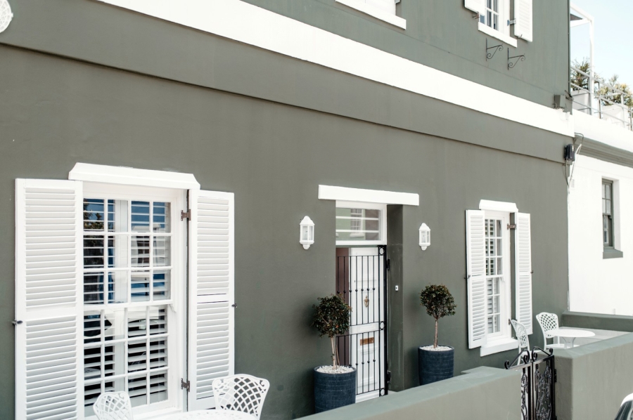 Commercial Property for Sale in De Waterkant Western Cape